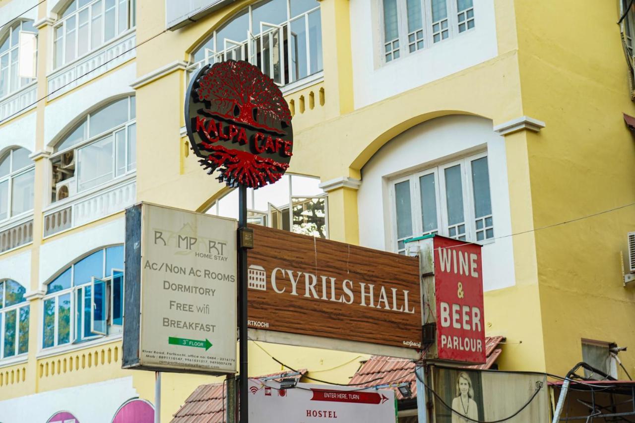 Santa Maria Hostel, Fort Kochi Екстер'єр фото